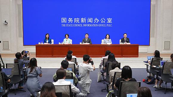 美伊在瑞士开始谈判 万斯:预计将取得更多进展