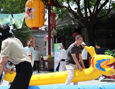 习近平：加快把人民军队建成世界一流军队