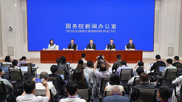 彭清华出席2026年“鼓岭缘”中美青少年棒球友谊赛暨体育交流周开幕式
